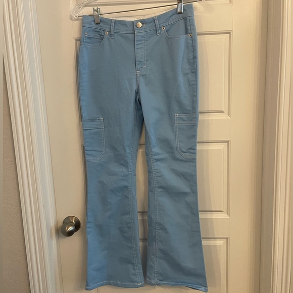 BDG Urban Outfitters Woman’s Light Blue Cargo Pants size:2 Preloved - Picture 2 of 10